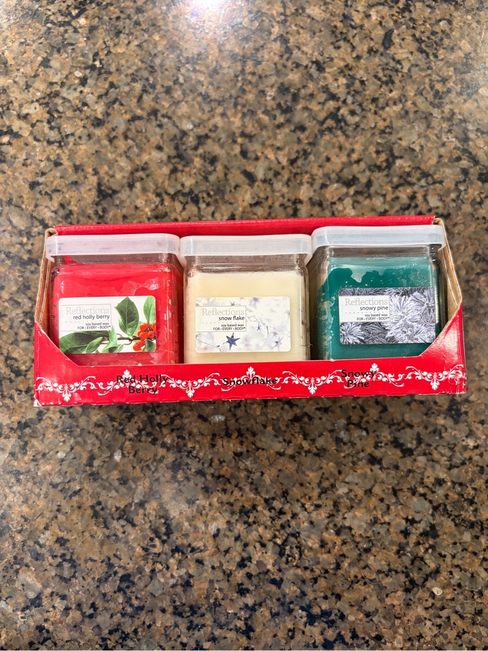 Reflections Soy Based Wax Candle Gift Set - Red Holly Berry, Snowflake, Pine